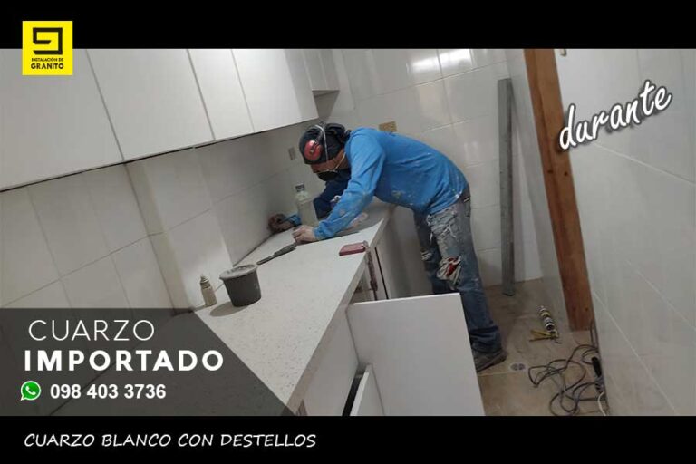 CUARZO BLANCO CON DESTELLOS