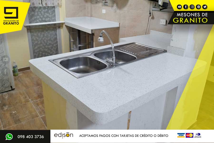 INSTALACION DE GRANITO RESISTENTE E INCOMPARABLE INSTALACION-DE-GRANITO-Y-CUARZO-MESON-CUARZO-BLANCO-PURO-EN-PREMESON-DE-CEMENTO-.0084plantilla-373-pag-web-catalogo