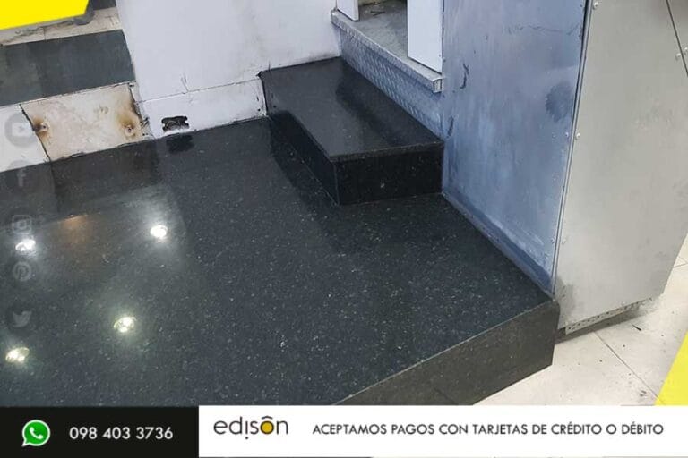 PISO EN GRANITO UBATUBA