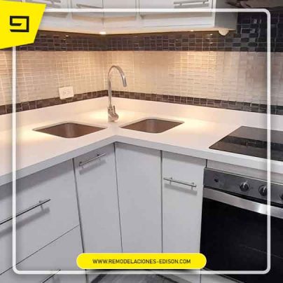 06-Cuarzo-Blanco-Estelar-Cocina-Quito-remodelaciones-edison